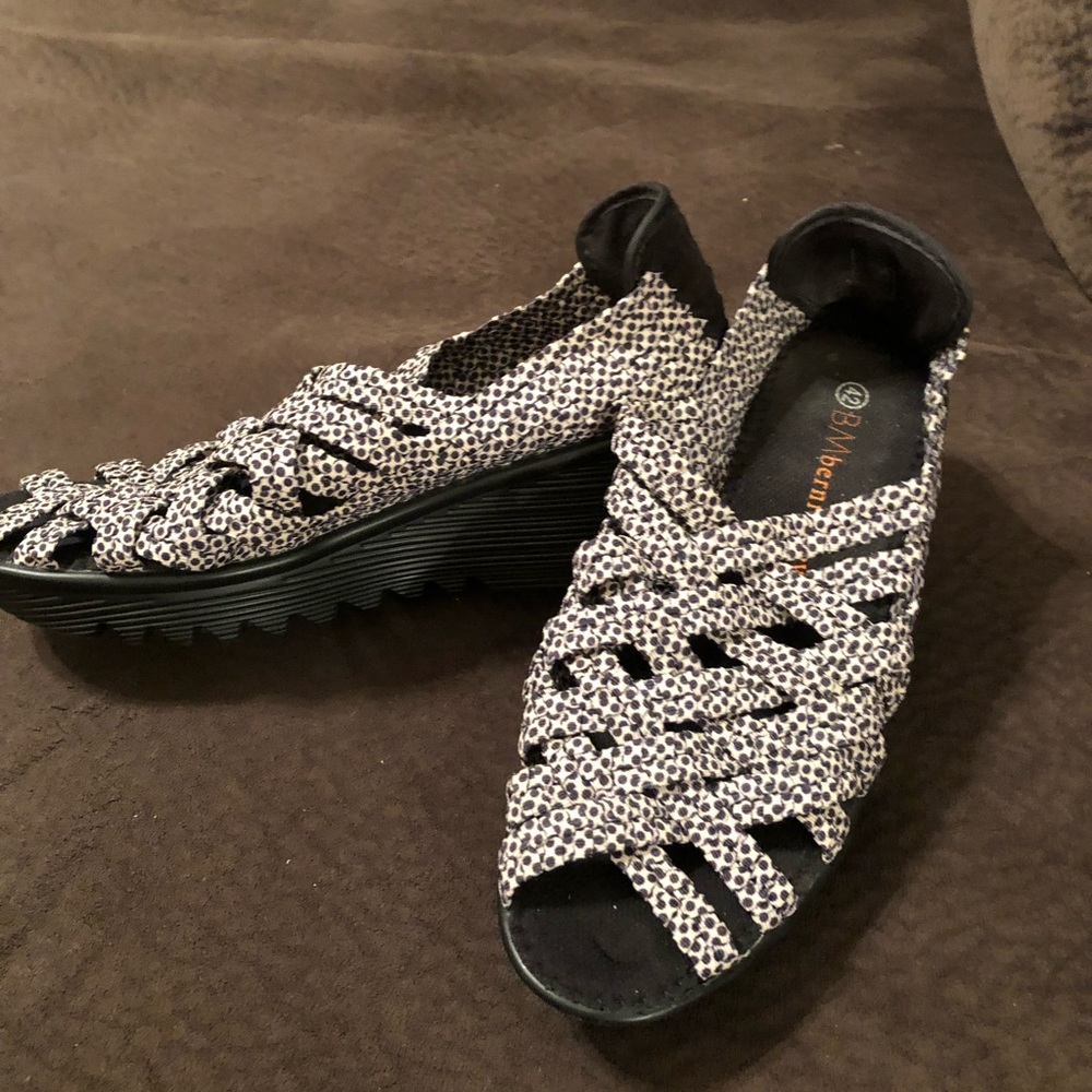 Bernie Mev wedges